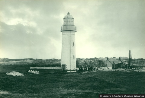 moving the Buddon Ness lighthouse