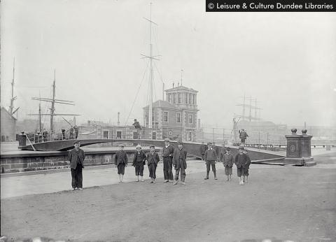 Earl Grey Dock entrance